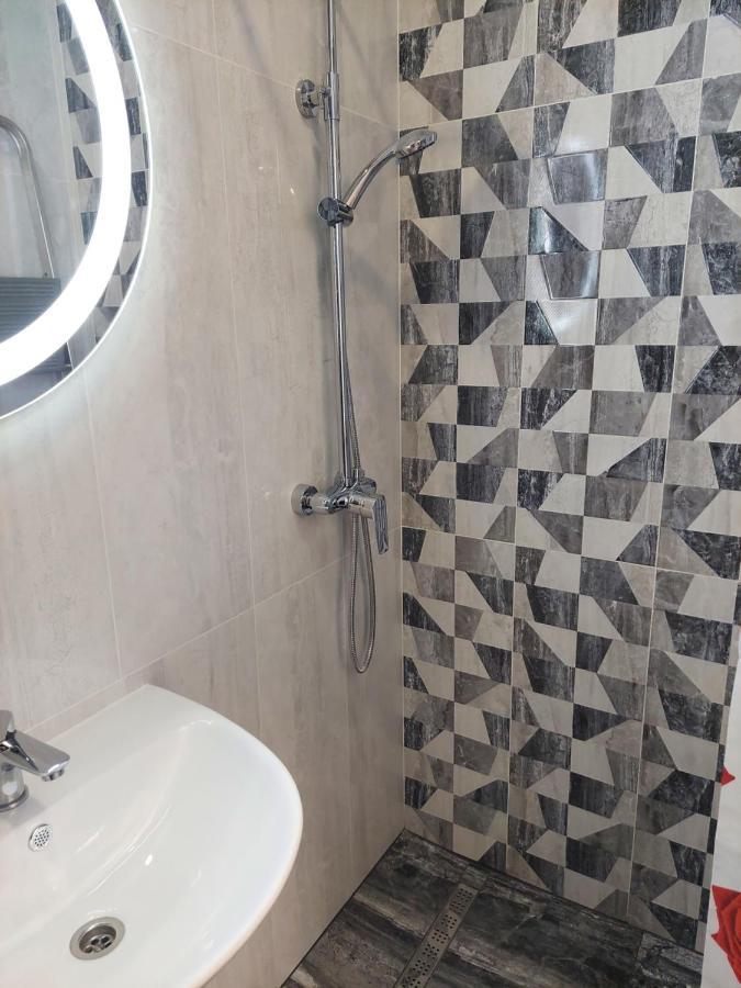 Apartament Однокомнатная Форум-Центр Lwów Zewnętrze zdjęcie