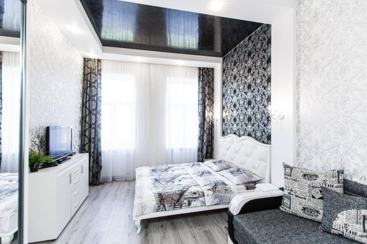 Apartament Однокомнатная Форум-Центр Lwów Zewnętrze zdjęcie