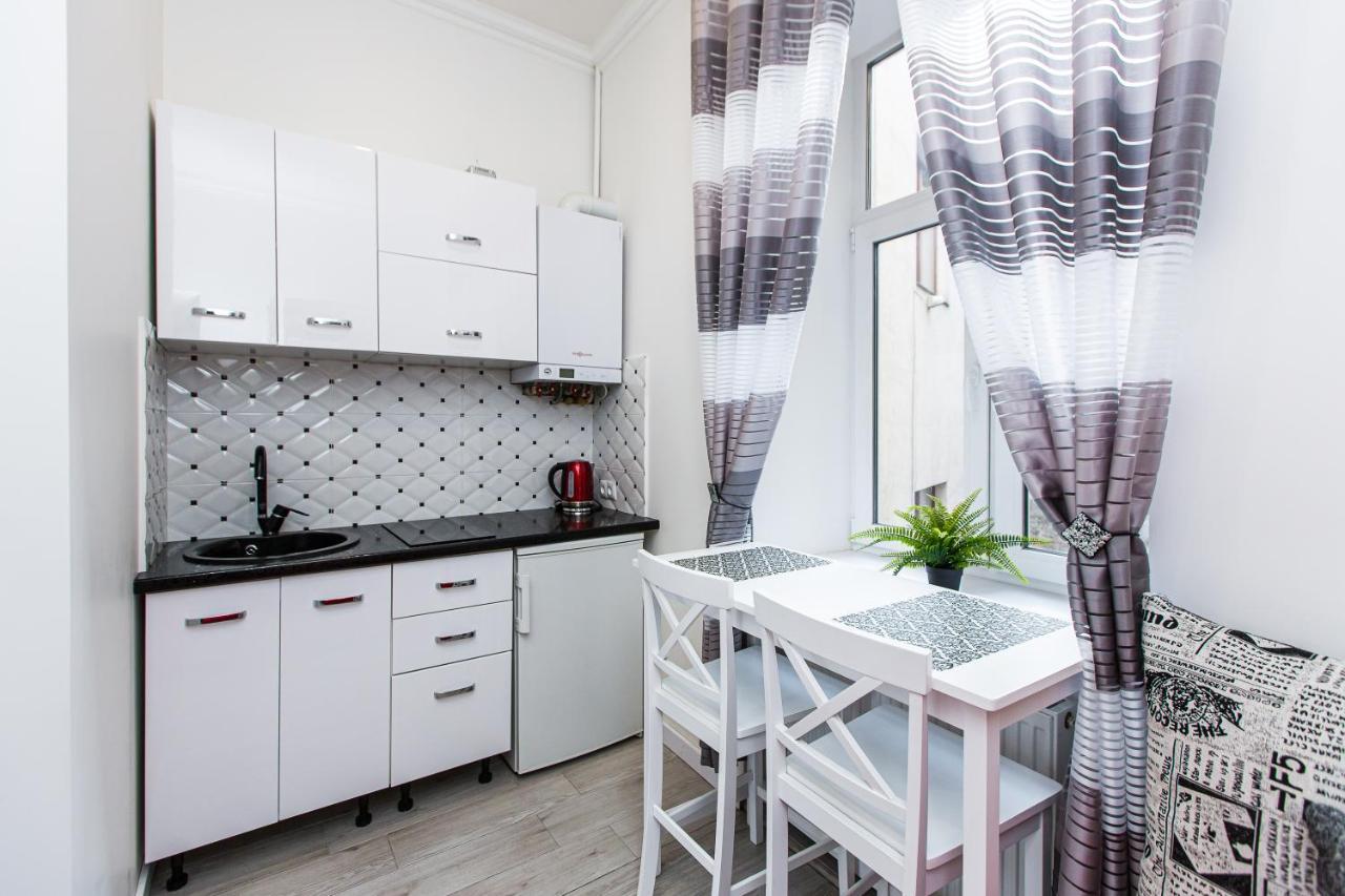 Apartament Однокомнатная Форум-Центр Lwów Zewnętrze zdjęcie